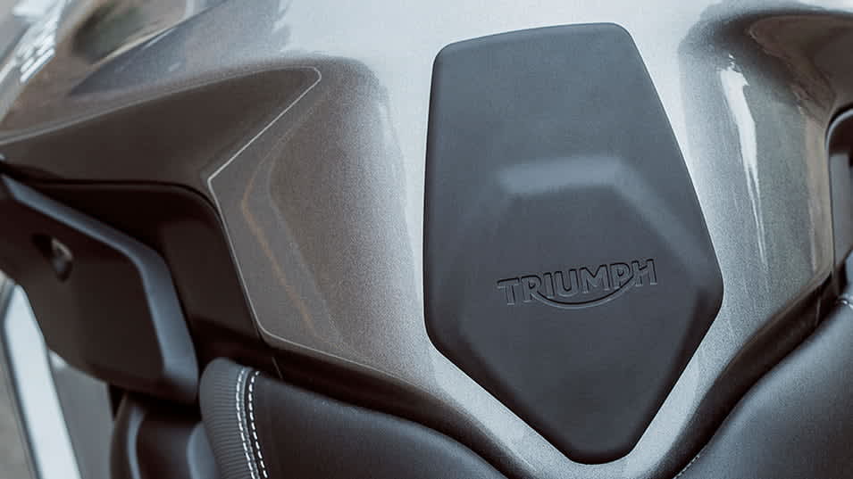 Triumph tiger 800 expedition panniers 2025